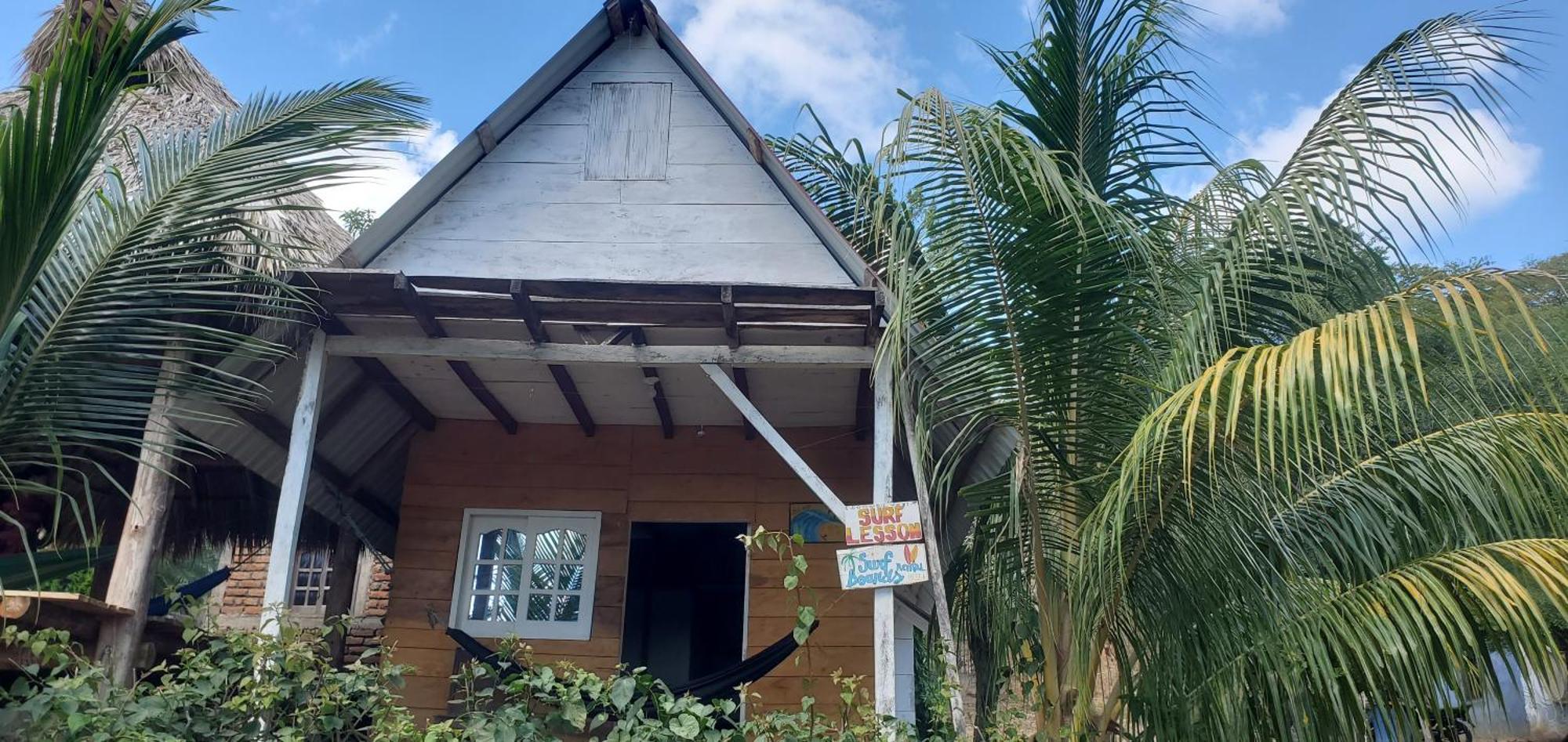 Апартаменты Coconut House Эль-Хиганте Экстерьер фото